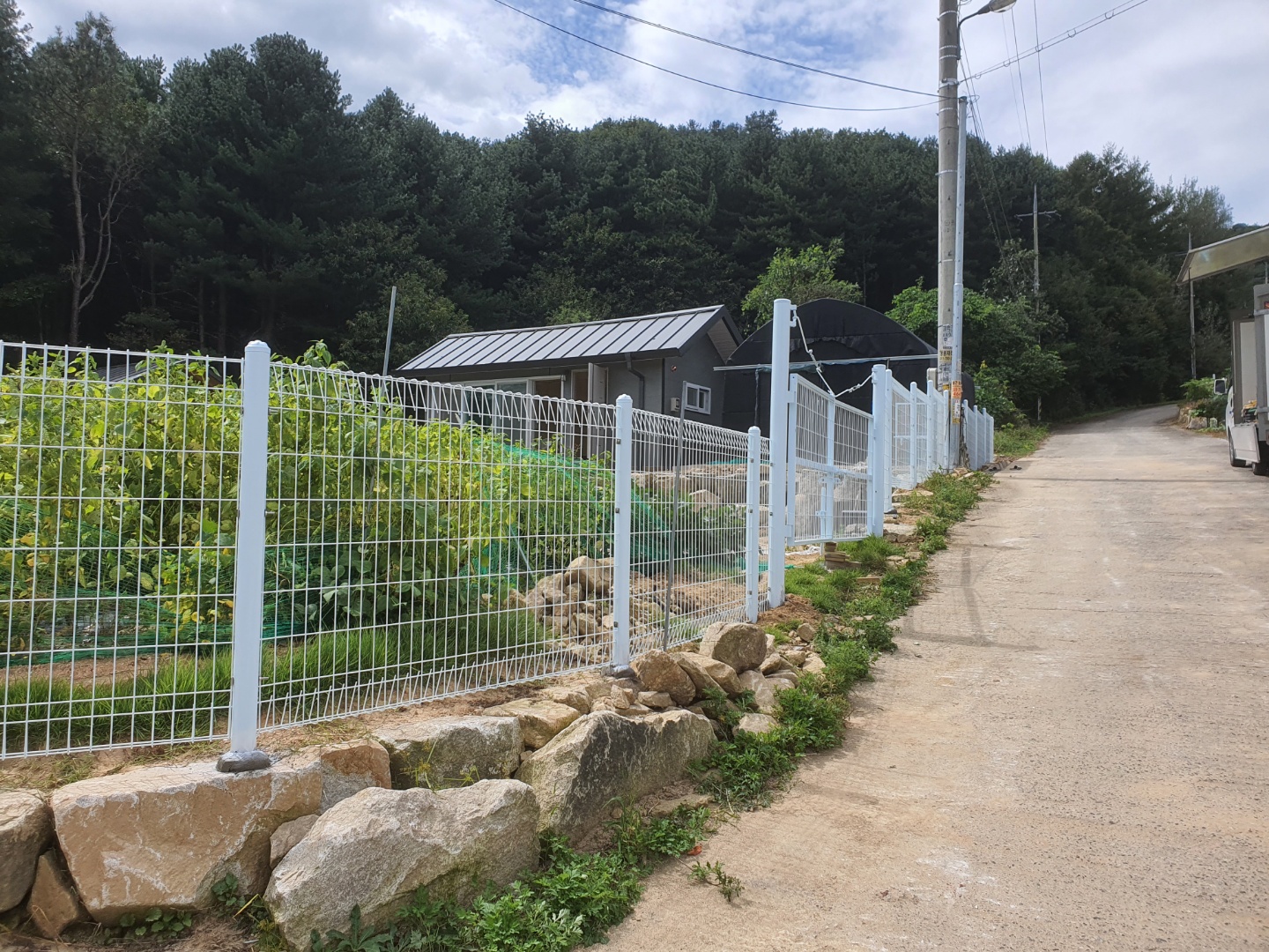 /user/d/dsefence/editor/2210/45f3a95b1f7aa2c5d4454225750eede2_1667203565_4489.jpg 이미지크게보기