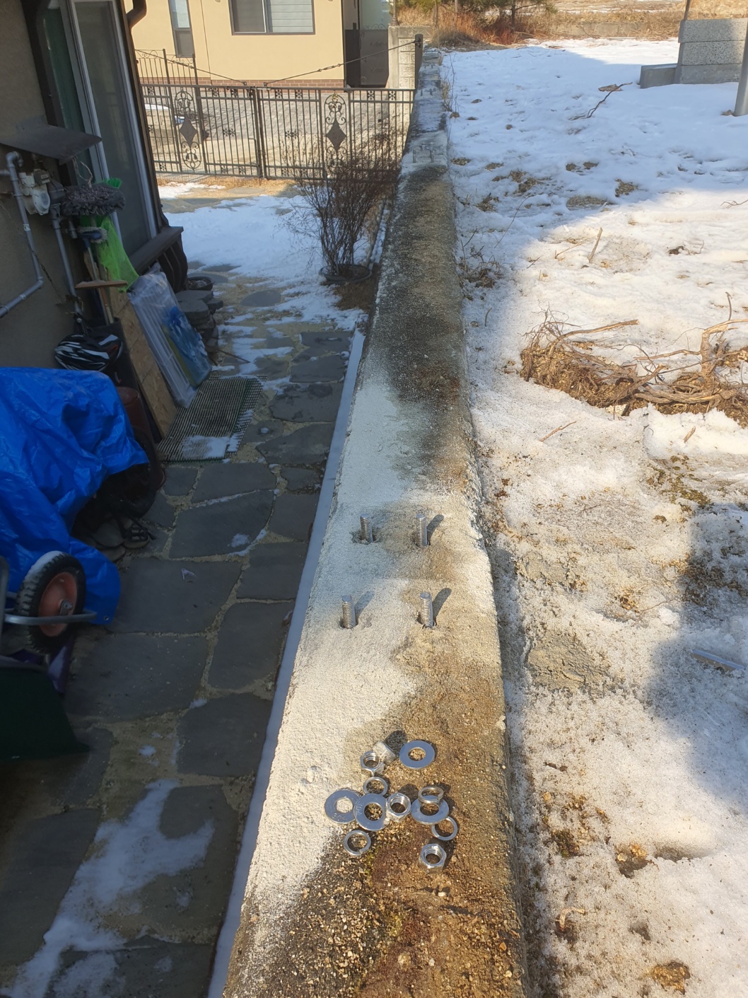/user/d/dsefence/editor/2301/86c095a11e5c3c777624ab9d1b13adbc_1674027907_4216.jpg 이미지크게보기